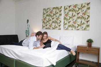 Albergue Rio & Suites Santa Teresa *